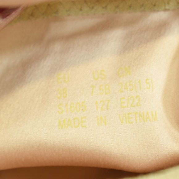 $650 Stuart Weitzman Siggy 60 Suede Bootie BEIGE SOCK BLOCK STRETCH 7.5 (PA4) - Picture 9 of 9